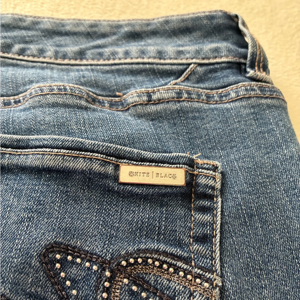 White House Black Market Blanc Crop Jeans 4 Blue Straight Leg Denim WHBM Casual - Picture 15 of 16